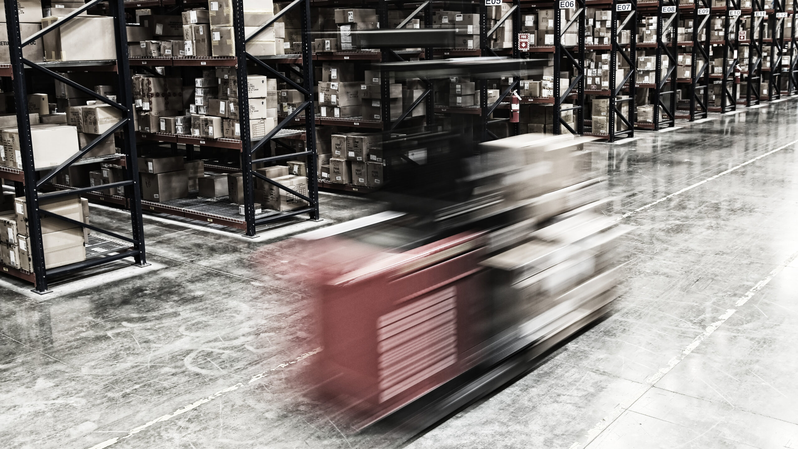 Paquetería y Paletizado Industrial — Logistics Express